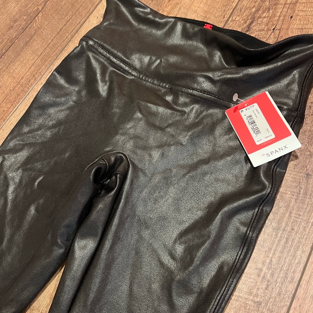 NWT SPANX Faux Leather Leggings, XS - Picture 3 of 9